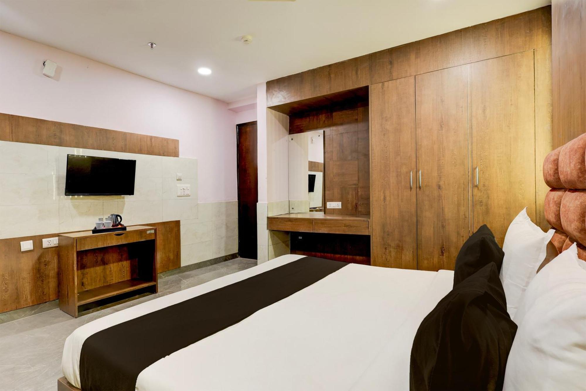 Super Hotel O Alipur Narela Экстерьер фото