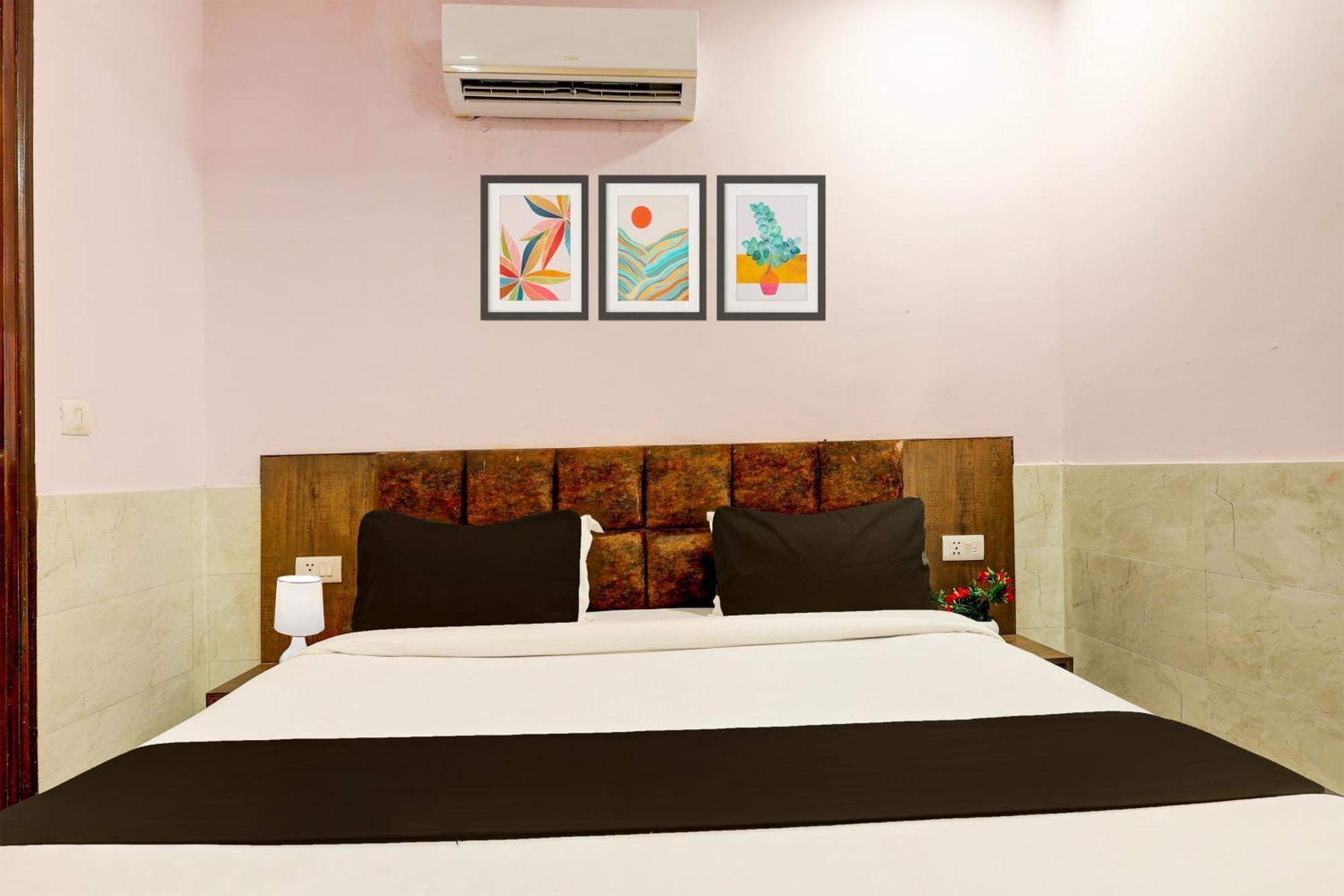 Super Hotel O Alipur Narela Экстерьер фото